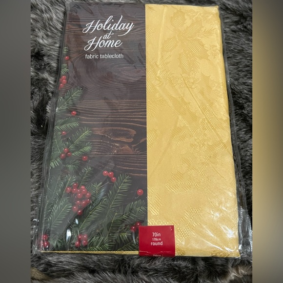 Holiday at Home Fabric Tablecloth, 70 inches, round - Picture 1 of 5